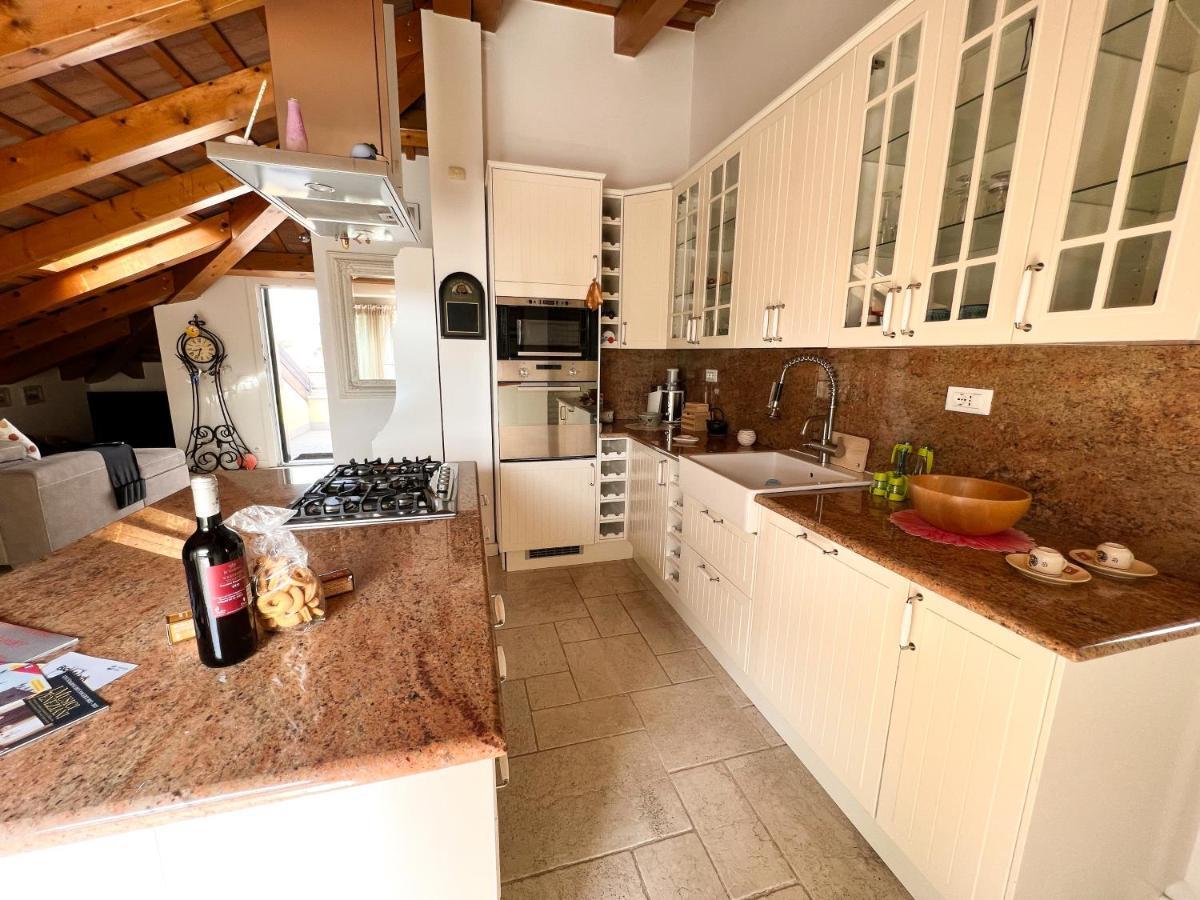Appartamento ERMAN HOUSE mansarda sulla Riviera del Brenta Dolo Esterno foto