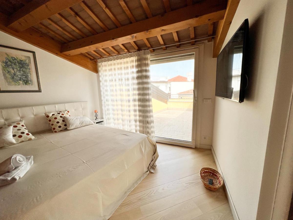 Appartamento ERMAN HOUSE mansarda sulla Riviera del Brenta Dolo Esterno foto